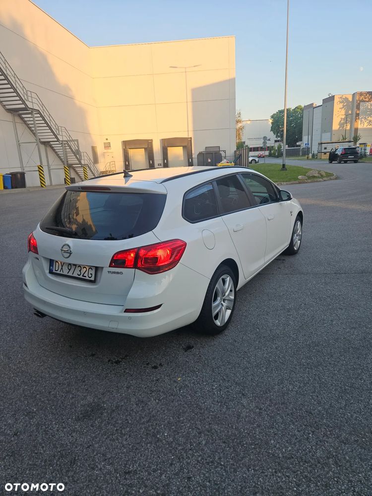 Opel Astra 1.4 Turbo - 7