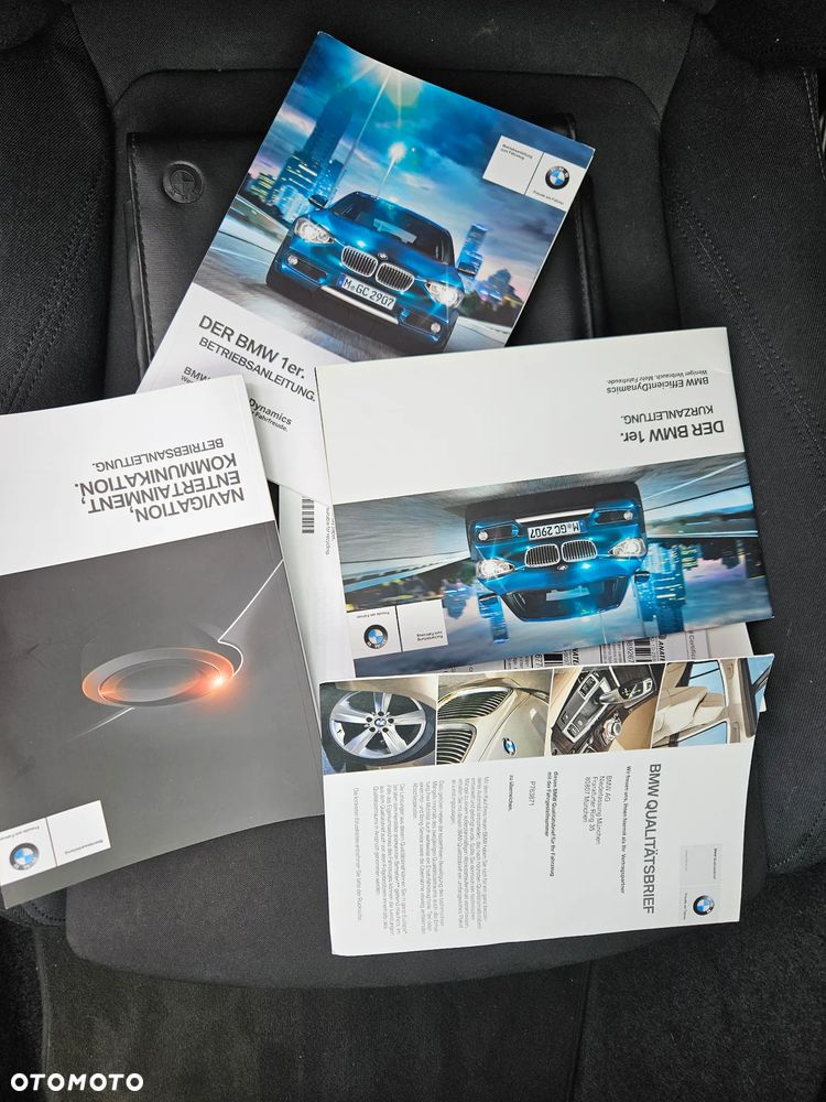 BMW Seria 1 120d Sport Line - 28