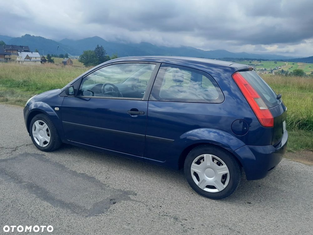 Ford Fiesta - 4