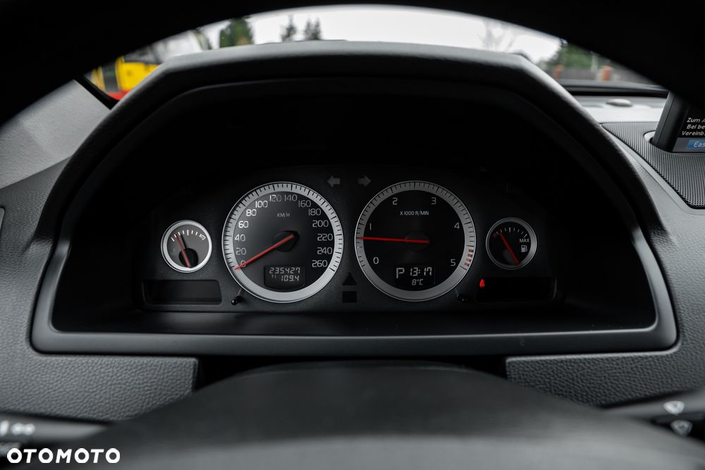 Volvo XC 90 D5 AWD Geartonic Summum - 28