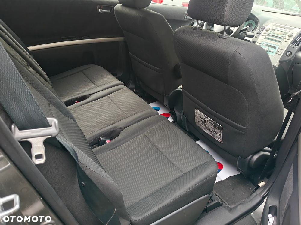 Toyota Corolla Verso 2.2 D-4D DPF Executive - 8