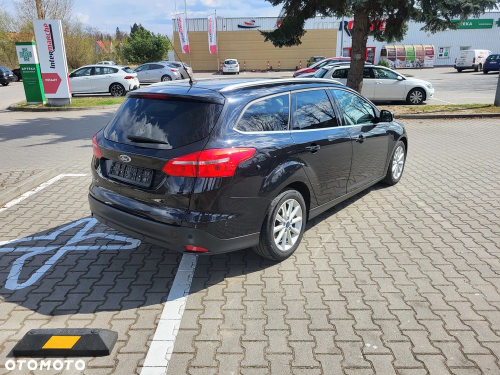 Ford Focus 1.5 TDCi Titanium - 6