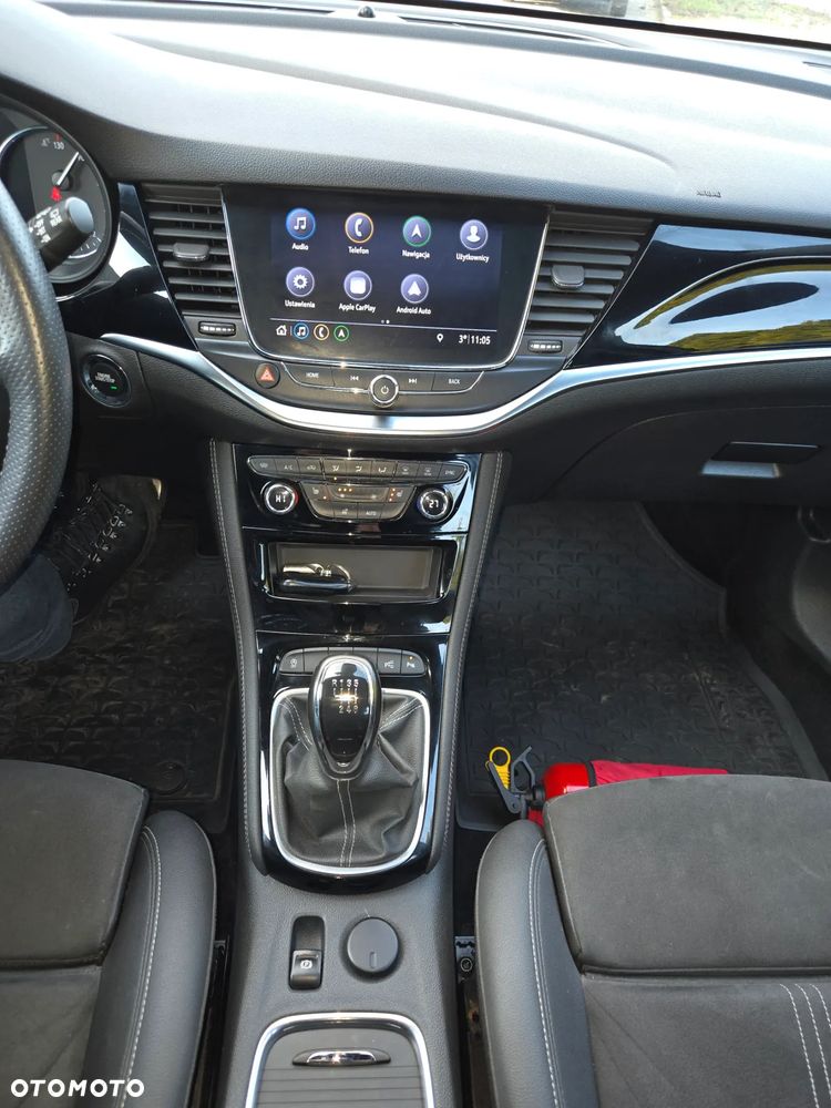 Opel Astra 1.2 Turbo Start/Stop Design&Tech - 14