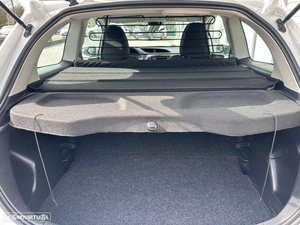 Toyota Yaris 1.4 D-4D AC - 13