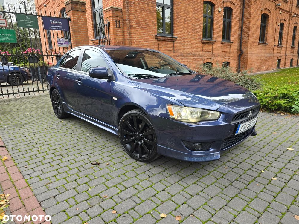 Mitsubishi Lancer 1.8 Inform - 1