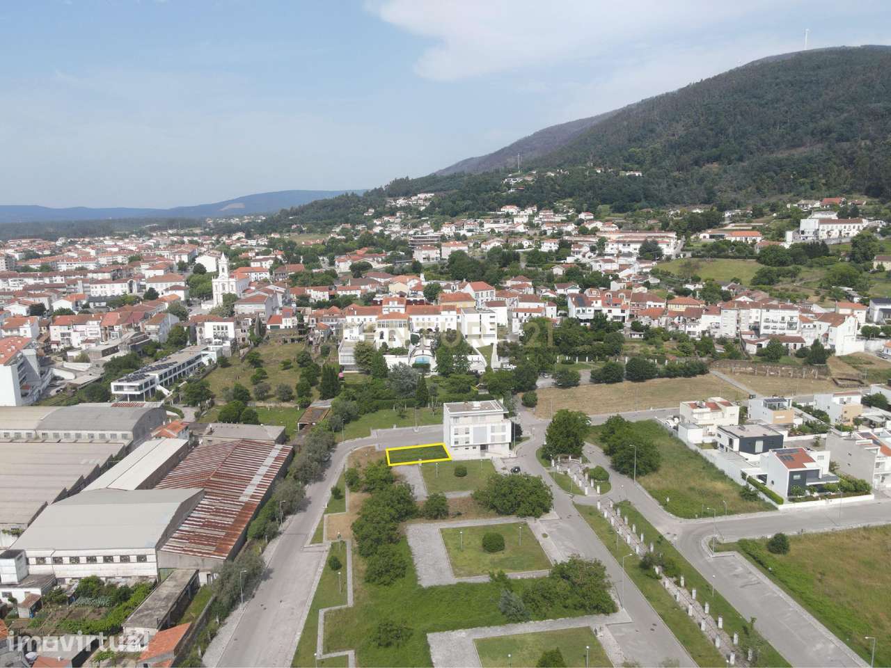 Excelente Lote de construção com projecto para 8 apartamentos - Grande imagem: 5/7