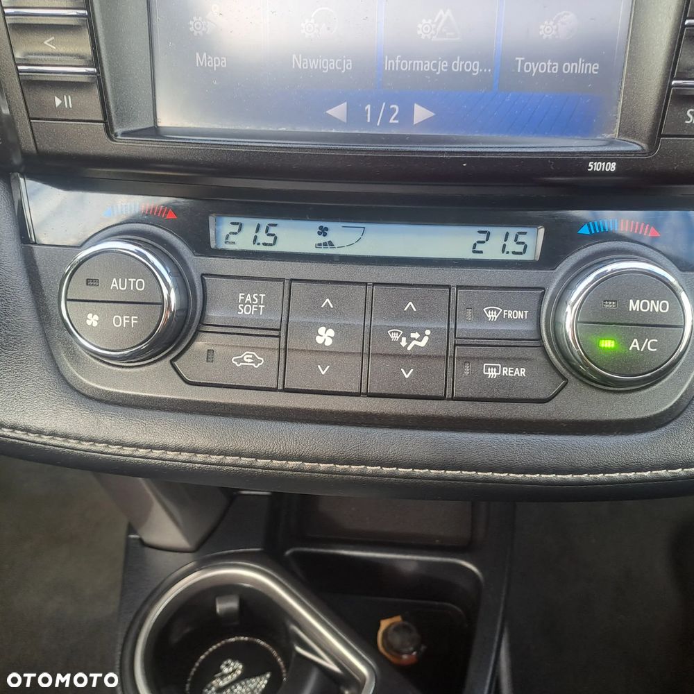 Toyota RAV4 Hybrid Premium 4x4 - 18