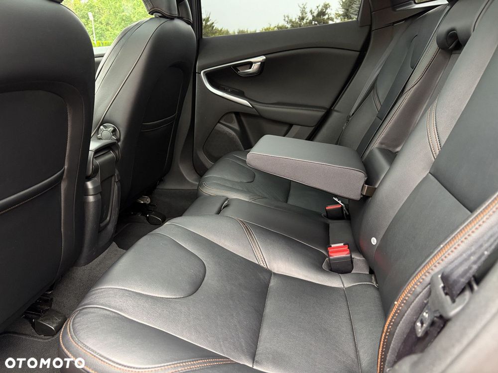 Volvo V40 Cross Country D4 Geartronic Summum - 13