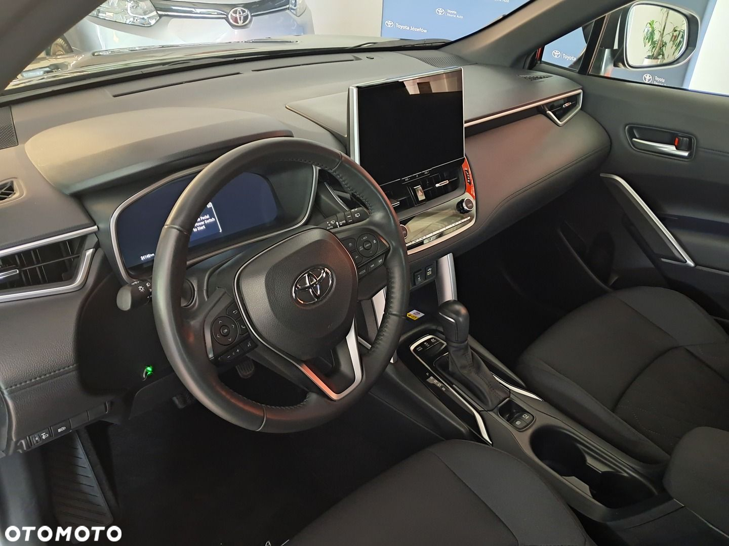 Toyota Corolla Cross - 5