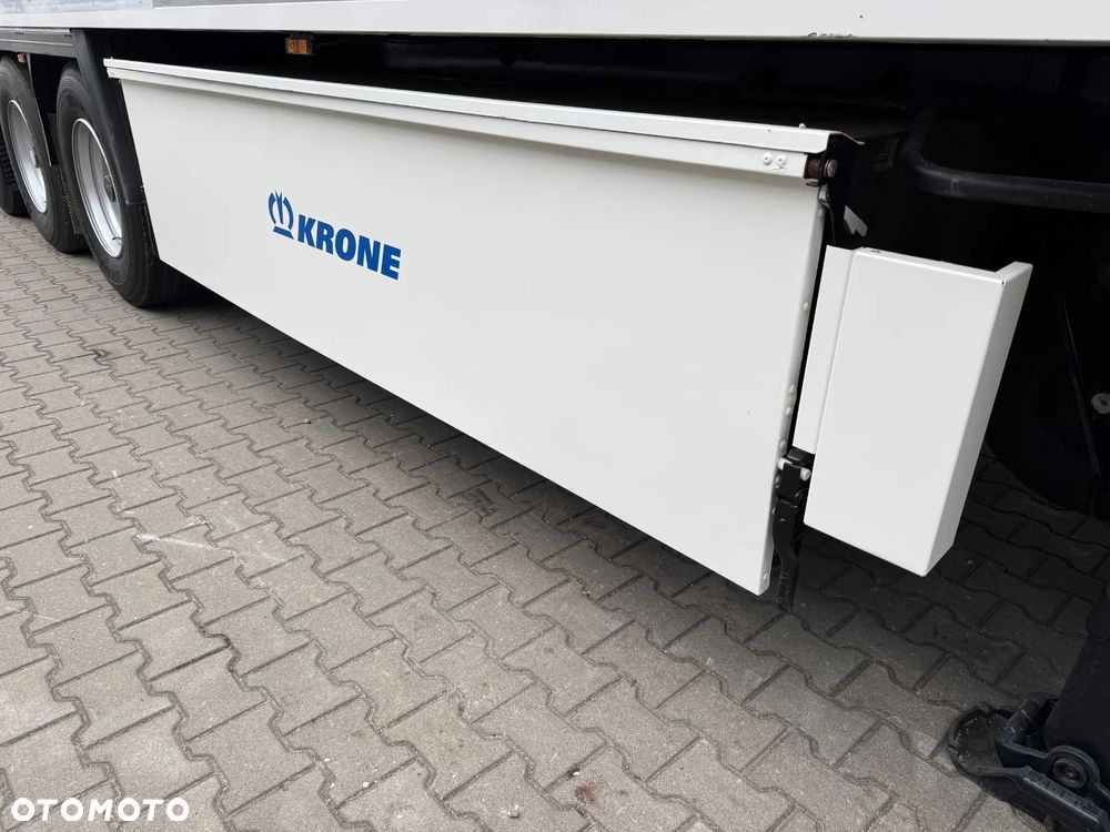 Krone Hakowa, Carrrier Vector 1550 - 23