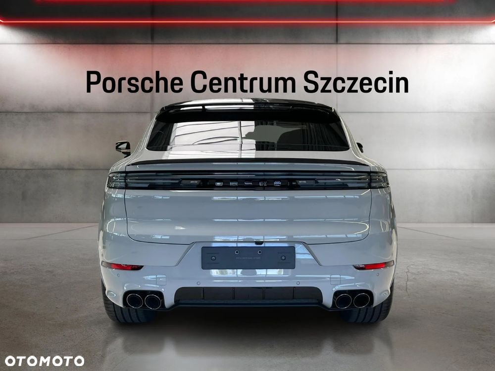 Porsche Cayenne - 7