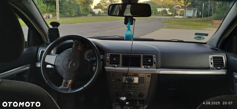 Opel Vectra 1.9 CDTI - 12