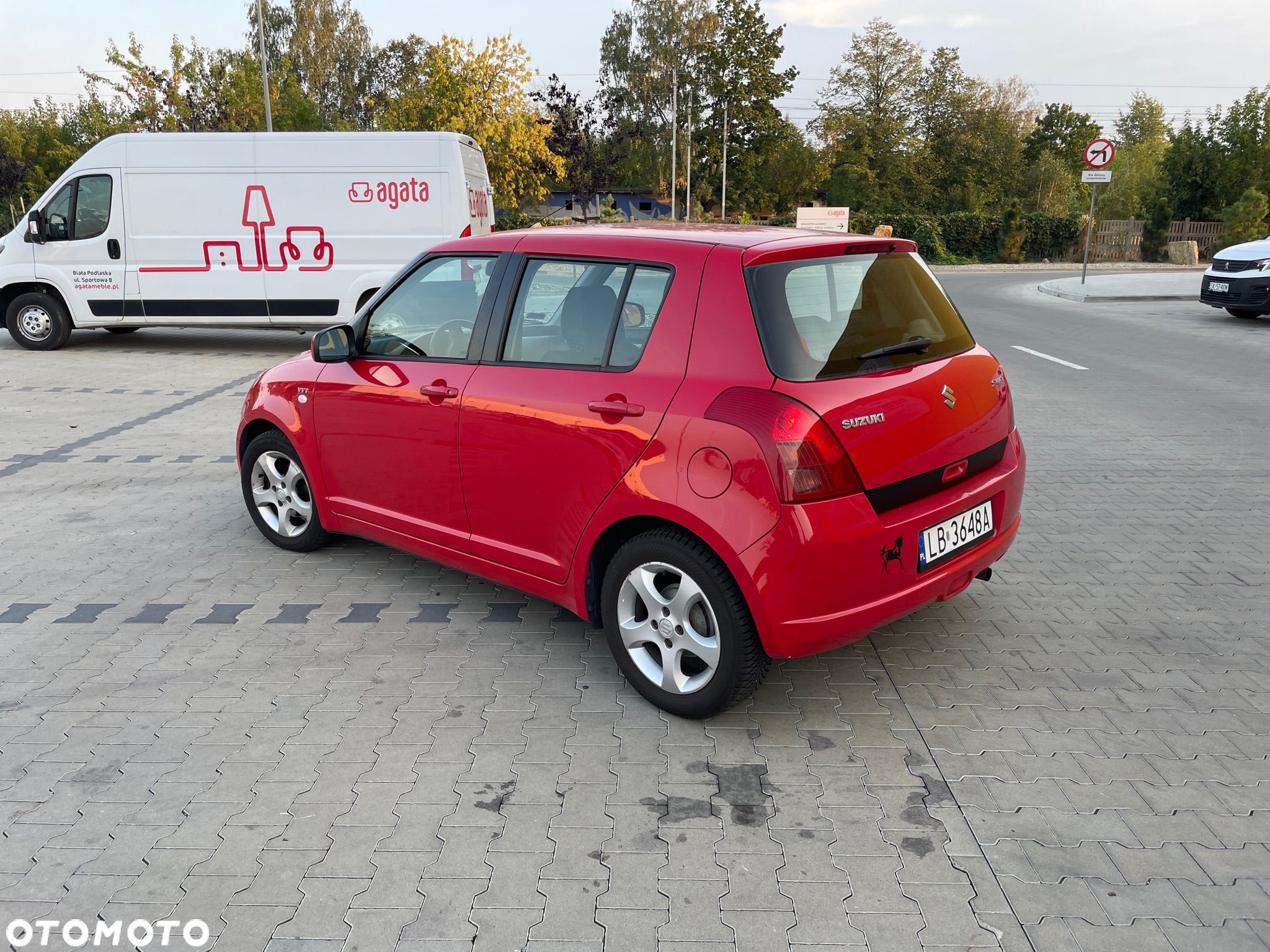 Suzuki Swift - 1