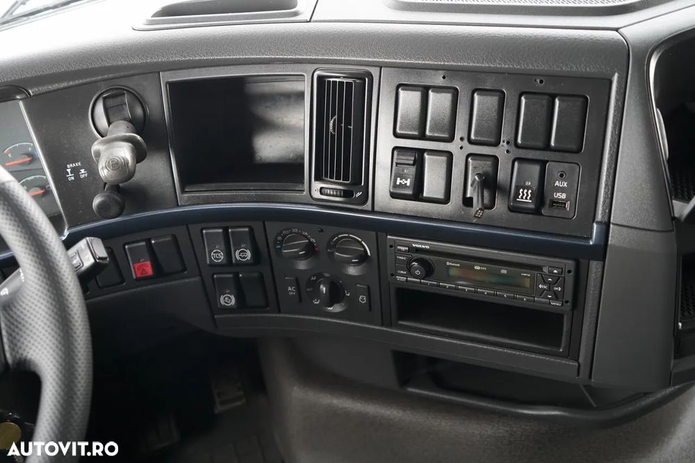 Volvo FH 460 / EURO 5 EEV / I-SHIFT - 28