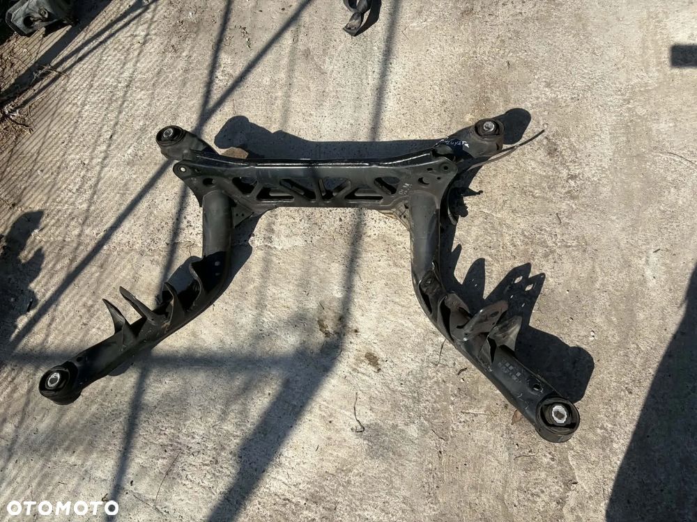 Tylna belka oś trawersa sanki kołyska Audi S4 A4 B8 S5 A5 8K0505235AL Orginał bez rdzy super stan import italy - 1