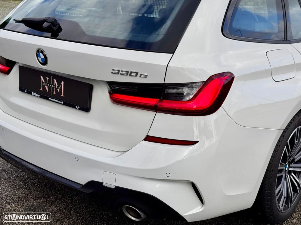 BMW 330 e Pack M Auto - 27