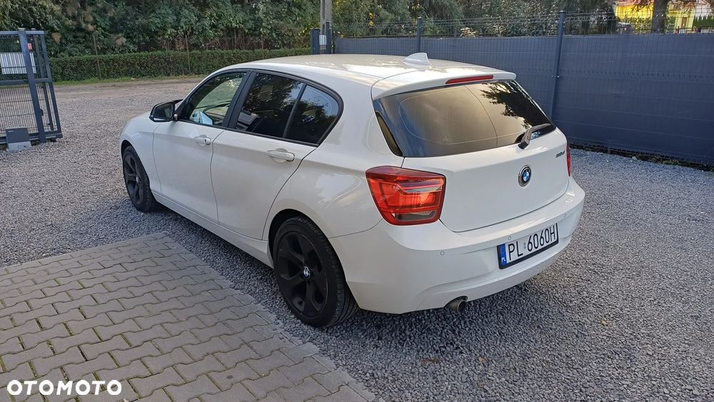 BMW Seria 1 118d Sport Line - 9