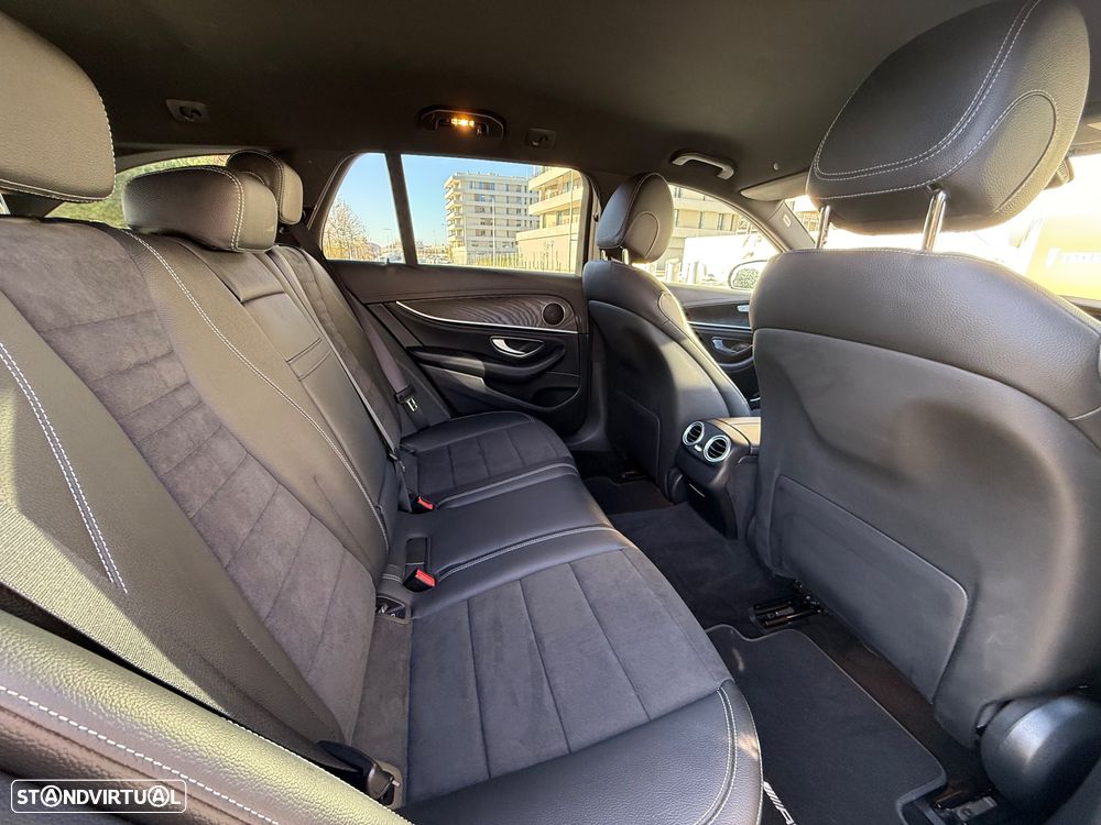 Mercedes-Benz E 300 de AMG Line - 22