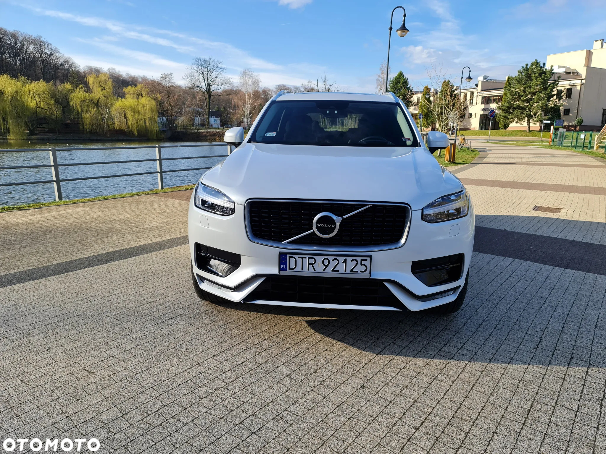 Volvo XC 90 - 2