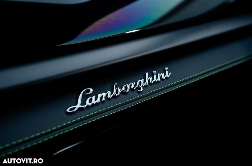 Lamborghini URUS - 8