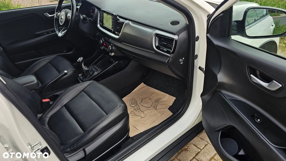 Kia Stonic 1.6 CRDi SCR XL - 5