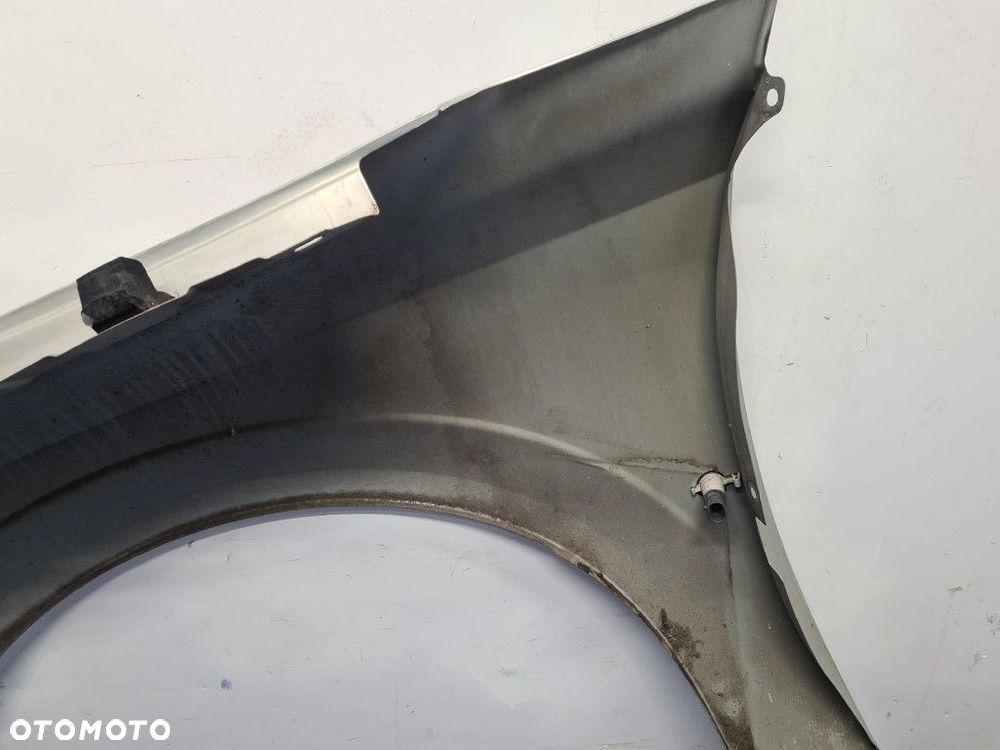 OPEL VECTRA C LIFT BŁOTNIK PRZÓD PRAWY - 12