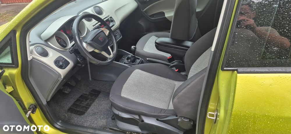 Seat Ibiza SC 1.4 16V Entry - 12