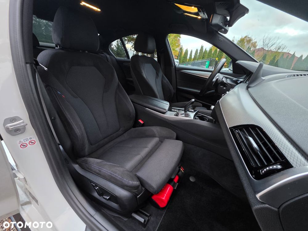 BMW Seria 5 520d xDrive M Sport sport - 20