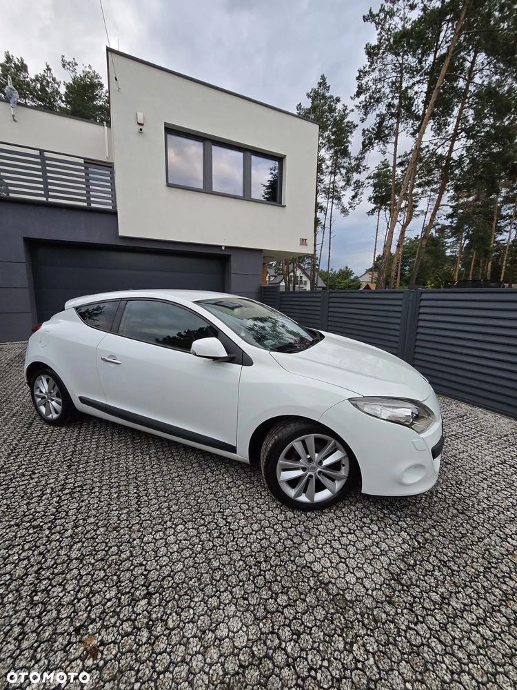 Renault Megane 1.9 dCi FAP Dynamique - 4