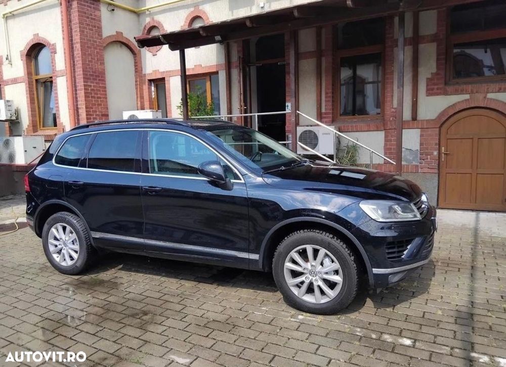 Volkswagen Touareg - 2