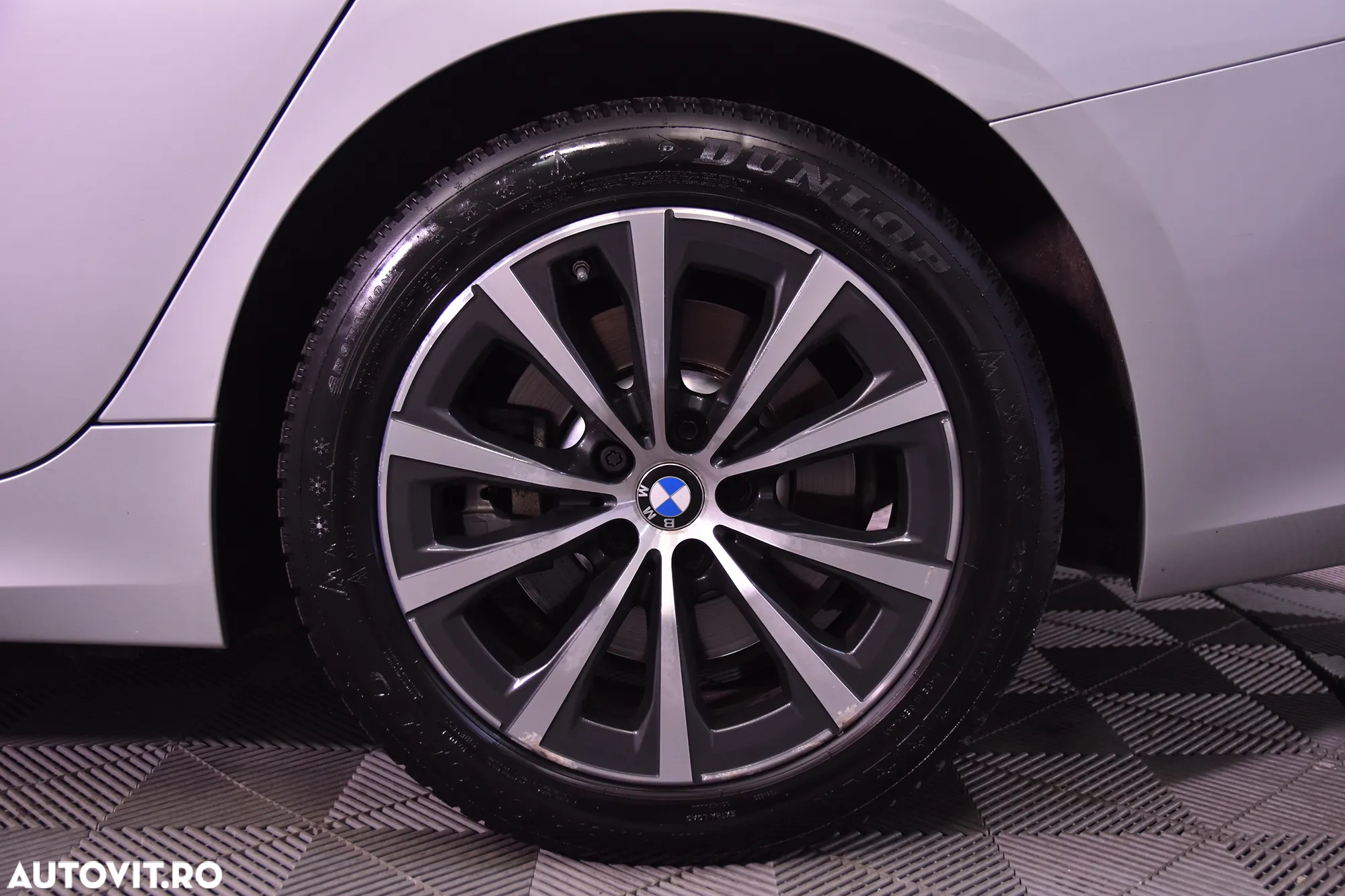 BMW Seria 3 330e Touring Aut. - 13