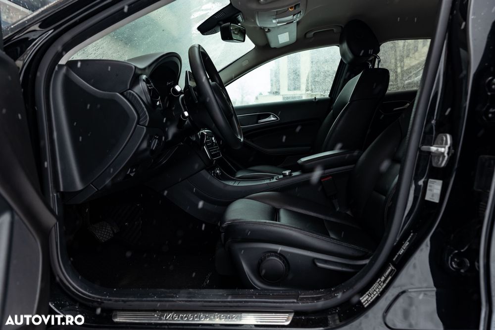 Mercedes-Benz GLA 220 d 4Matic 7G-DCT Style - 13