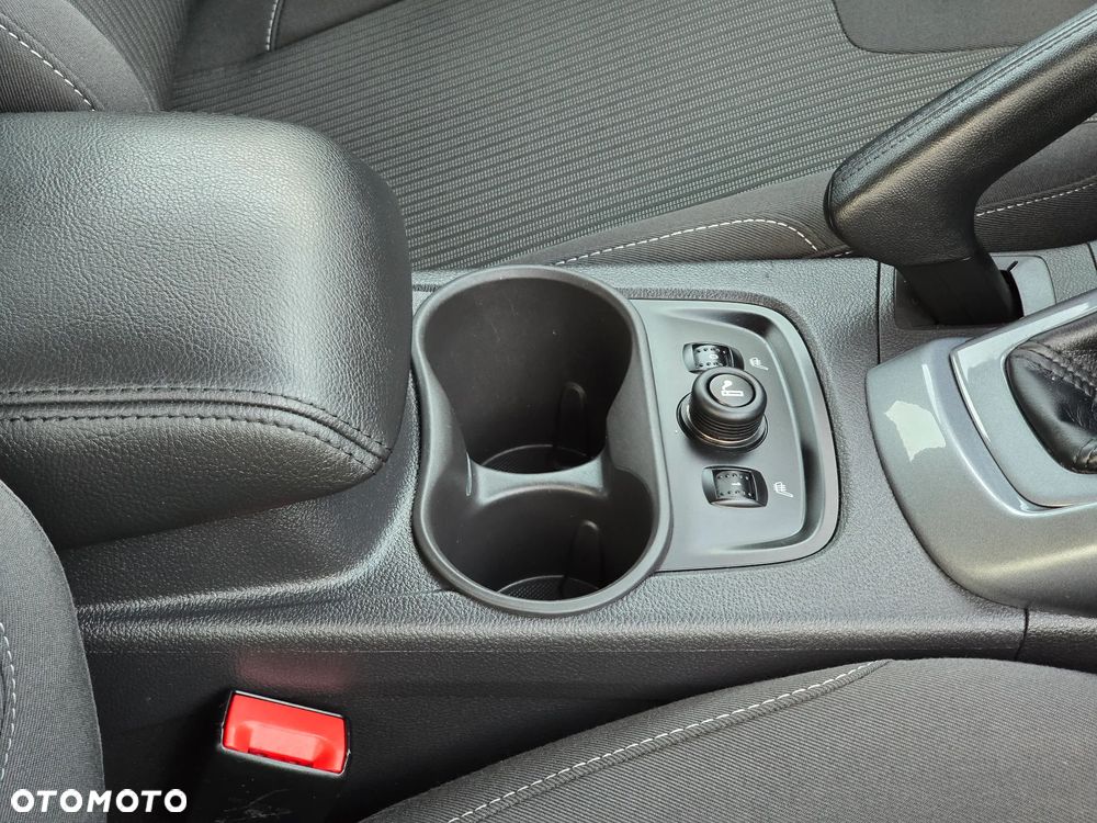 Ford Focus 1.6 TDCi Titanium - 13