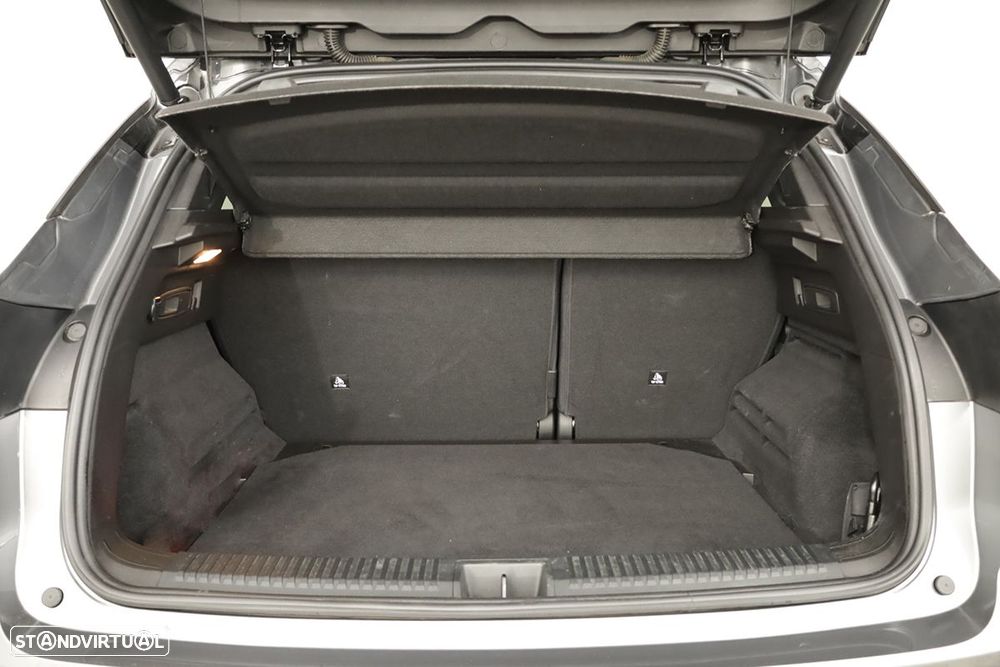 Renault Austral 1.2 E-Tech Iconic - 25