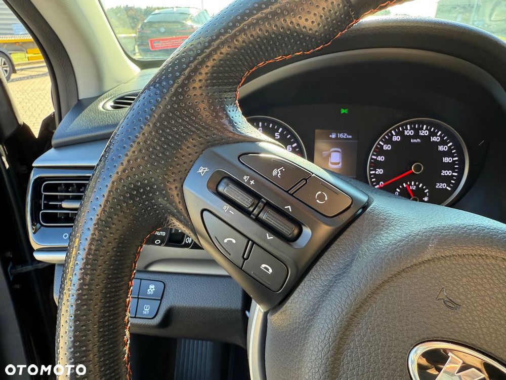 Kia Stonic 1.0 T-GDI L - 19