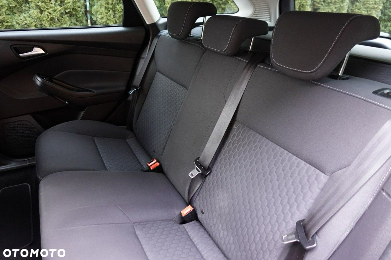 Ford Focus - 20