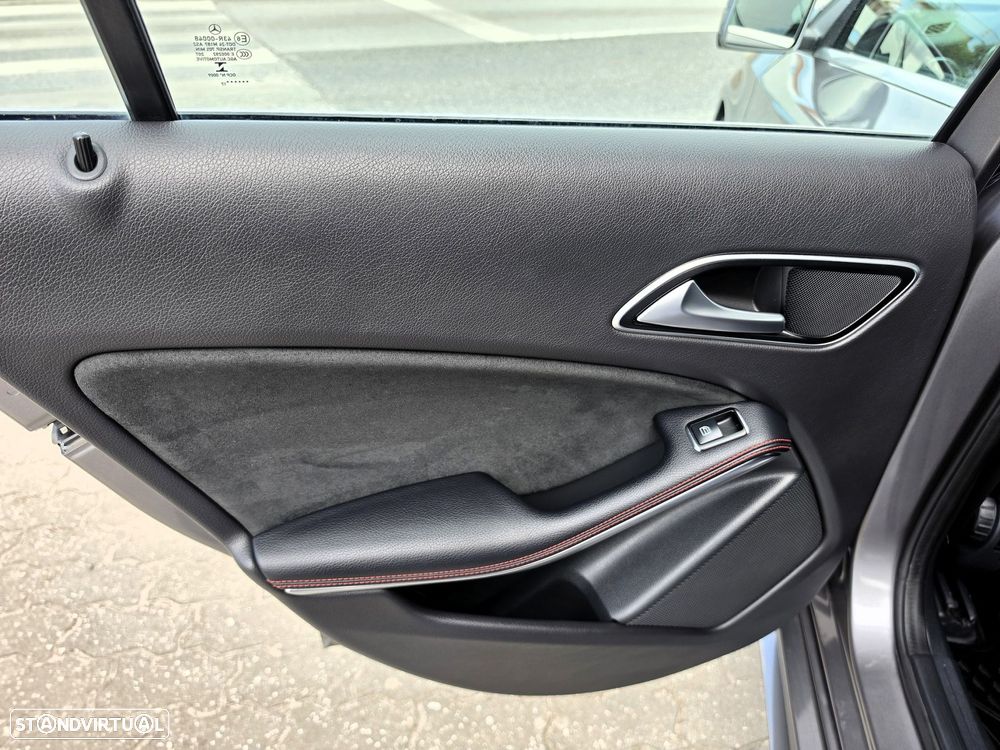 Mercedes-Benz A 180 CDi BE Edition AMG Line - 43