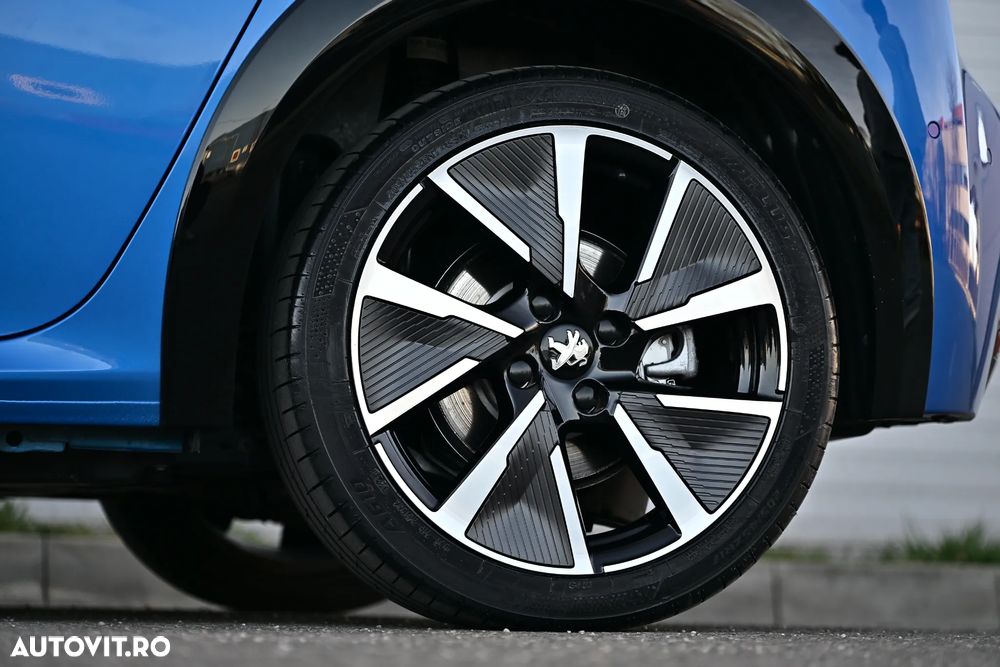 Peugeot 208 e-208 GT-Line - 38