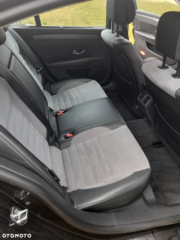 Renault Laguna dCi 150 FAP GT - 11