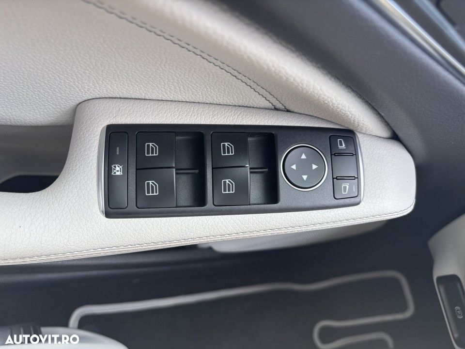 Mercedes-Benz GLA - 26