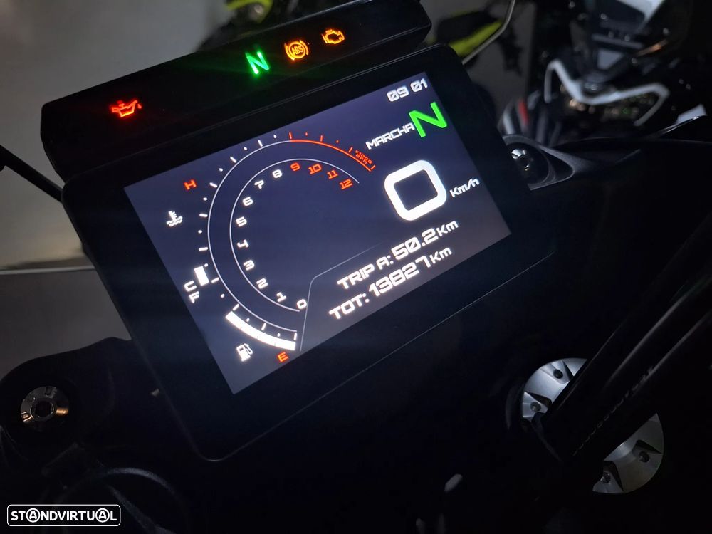 Benelli TRK 702 - 10