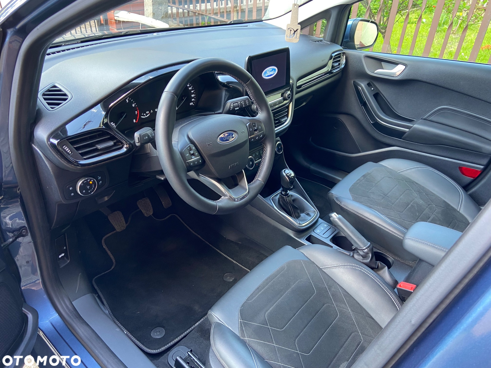 Ford Fiesta 1.0 EcoBoost S&S TITANIUM X - 8