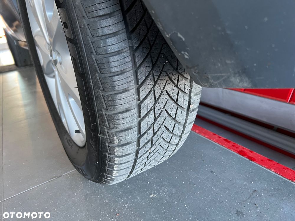 Renault Koleos 2.0 dCi 4x4 Bose Edition - 32