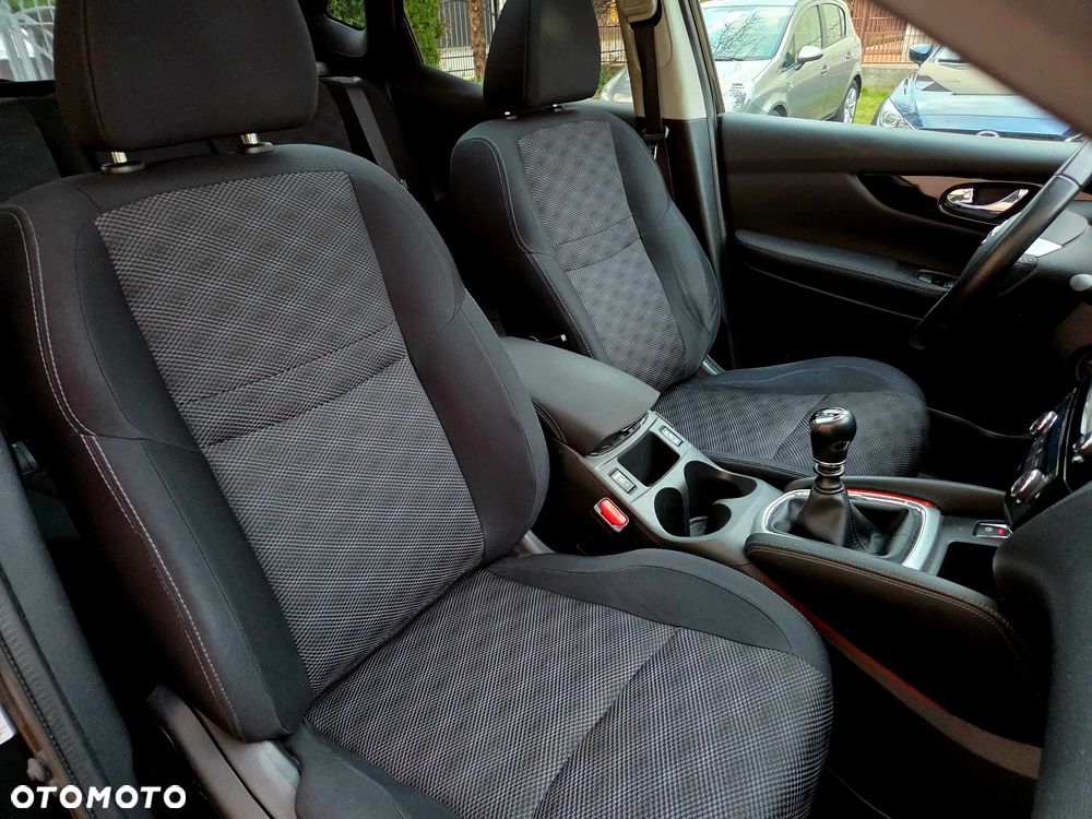 Nissan Qashqai 1.6 DIG-T 360 - 17