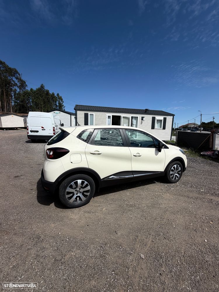 Renault Captur 1.5 dCi Red Edition - 5