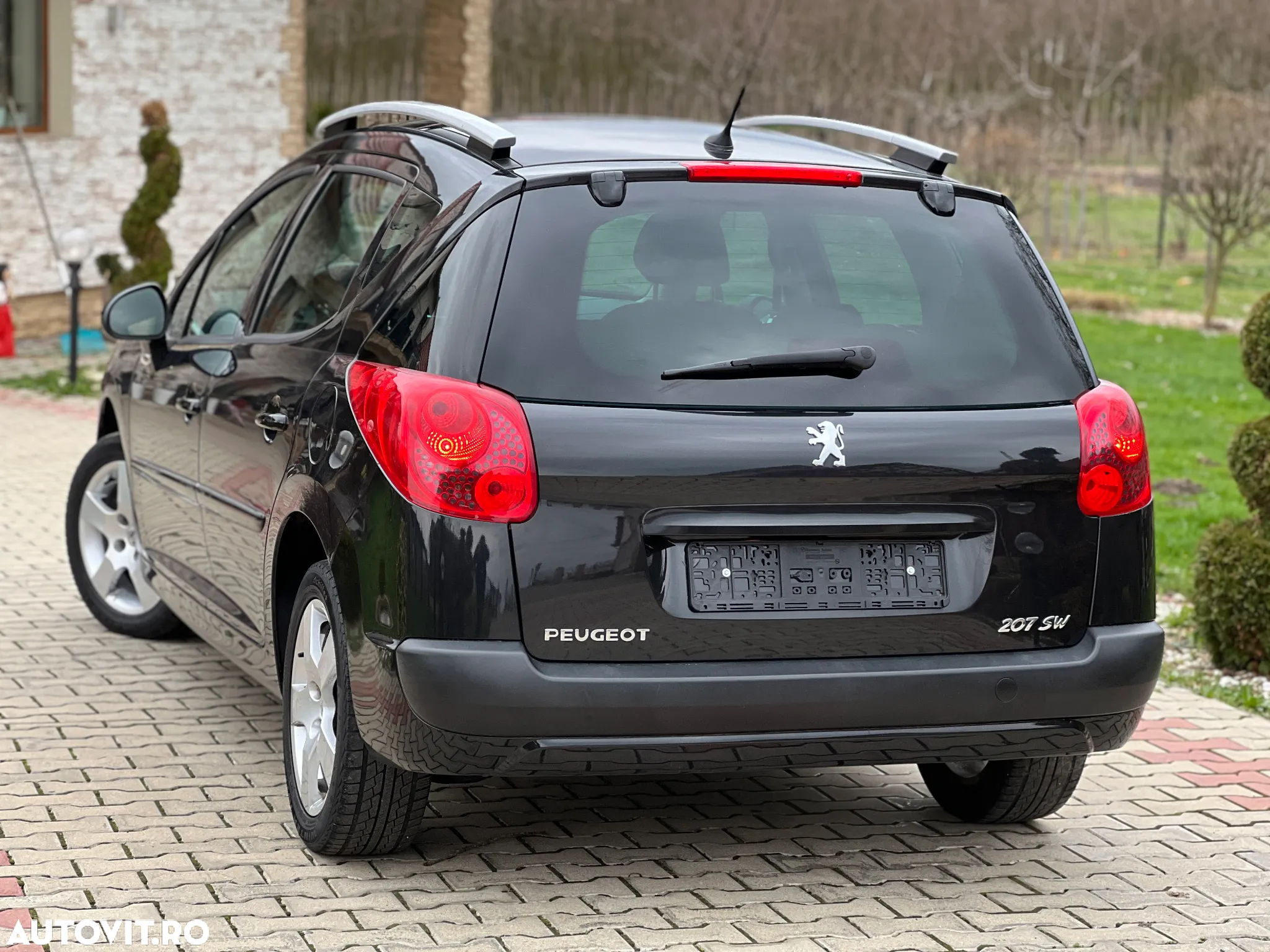 Peugeot 207 1.6E Sport - 4