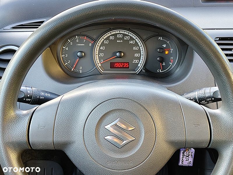 Suzuki Swift 1.3 Comfort - 11