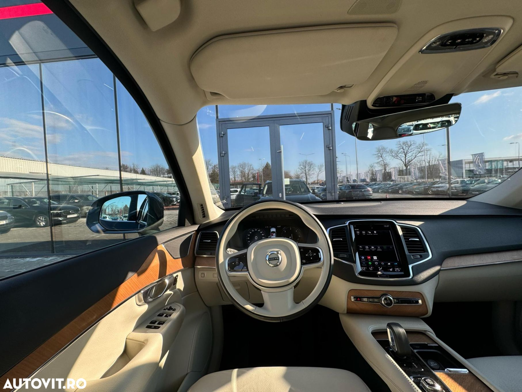 Volvo XC 90 B5 D AWD Geartronic Momentum Pro - 10