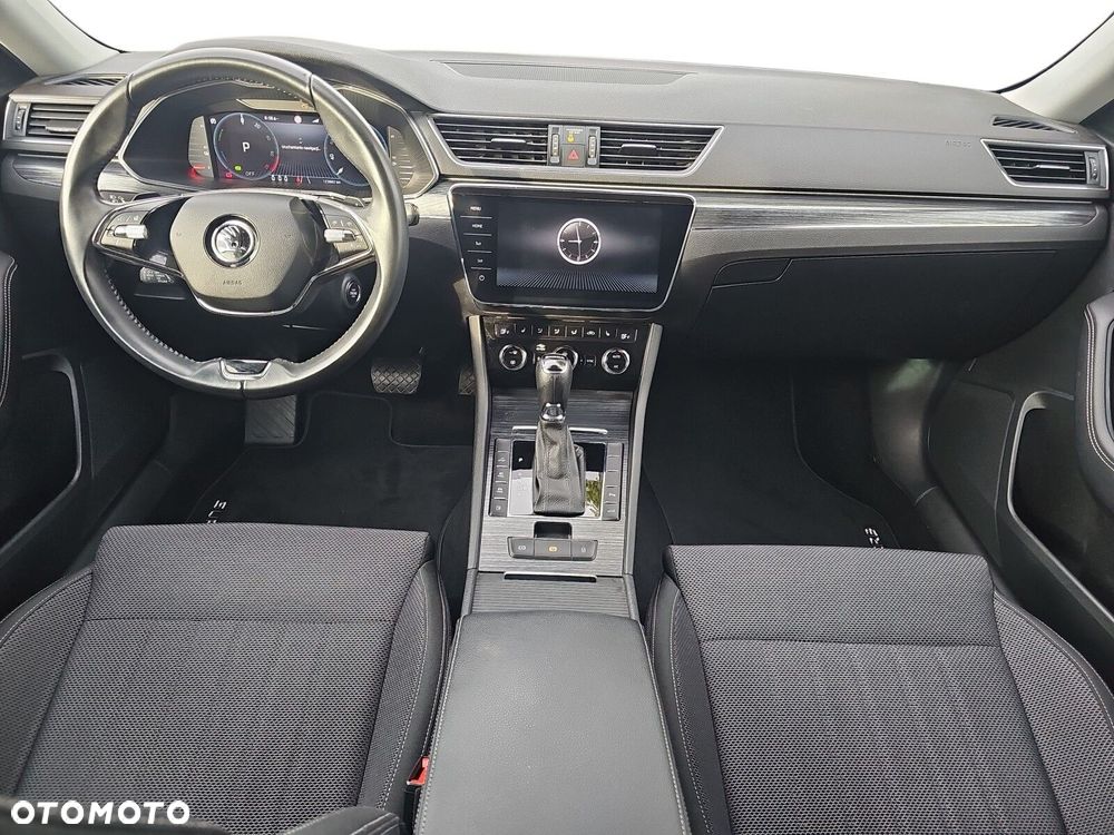 Skoda Superb 1.4 TSI Plug-In Hybrid Style DSG - 8