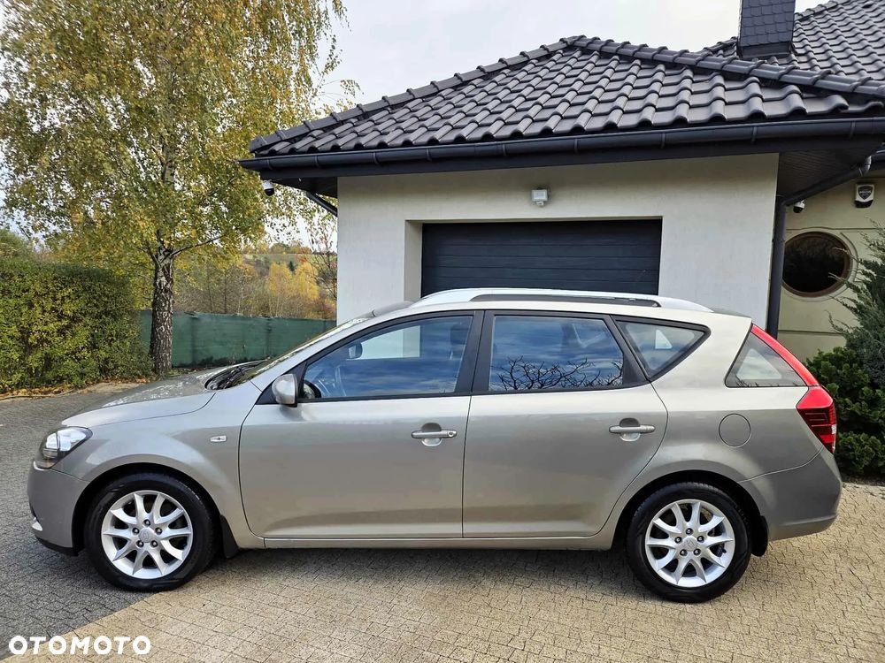 Kia Ceed Cee'd 1.4 Comfort - 24